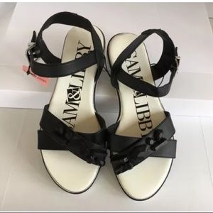Sam & Libby Black Flats Sandals Sz 7